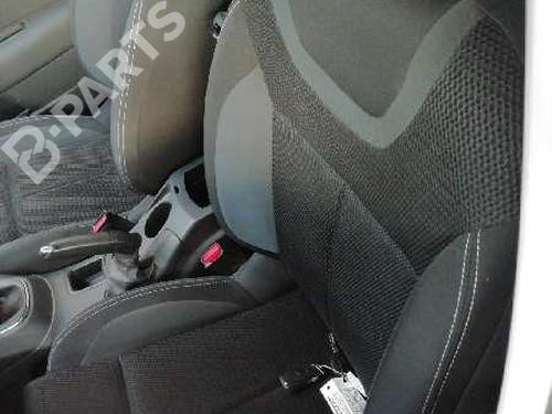 Used Left front seat Left front seat CITROËN C4 II (NC_) 1.6 BlueHDi 100 (99 hp) 10540717 10540717