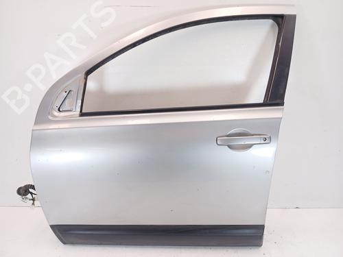 Used Left front door Left front door 32725592 32725592