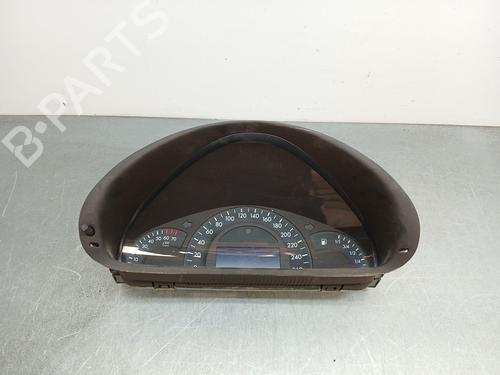 Used Instrument cluster Instrument cluster MERCEDES-BENZ C-CLASS (W203) C 240 (203.061) (170 hp) 35756309 35756309