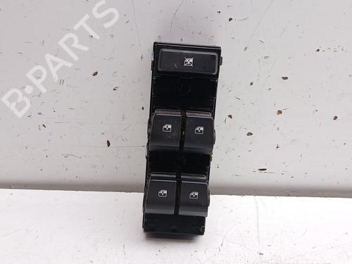 Used Left front window switch Left front window switch HYUNDAI i30 (PDE, PD, PDEN) 1.5 T-GDI hybrid 48V (160 hp) 33704903 33704903