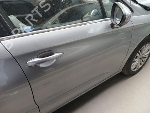 Right front door CITROËN C4 II (NC_) 1.6 BlueHDi 100 | BP28297133C3