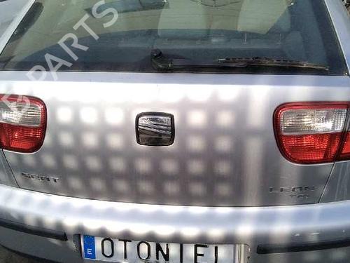 Left front fog light SEAT LEON (1M1) 1.9 TDI | BP2702356C30 