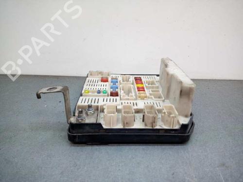 Fuse box RENAULT MEGANE II Saloon (LM0/1_) 1.6 16V (LM1R, LM0C) | BP18405462E1 