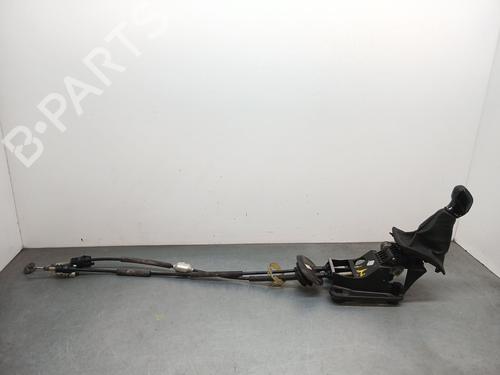 Used Gear lever Gear lever PEUGEOT 208 I (CA_, CC_) 1.2 PureTech 82 (82 hp) 39598398 39598398