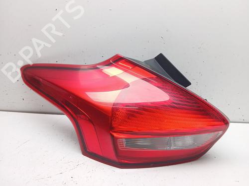 Used Left taillight FORD FOCUS III 2.0 TDCi (150 hp) 32114109