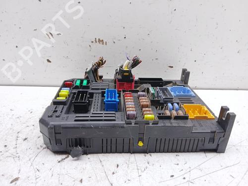 Fuse box CITROËN C3 III (SX) 1.2 VTi 82 | BP37473068E1 - Image 5