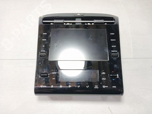 Used Display monitor HYUNDAI TUCSON (NX4E, NX4A) 1.6 T-GDi (150 hp) 25718054