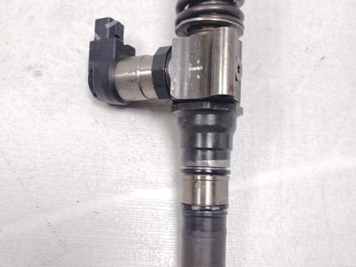 Injector VW PASSAT B6 (3C2) 2.0 TDI 16V | BP21837778M100