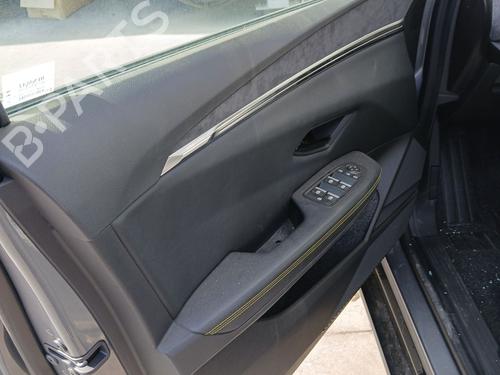 Venstre frontpanel RENAULT MEGANE E-TECH SUV EV40 (BNJ2) BP20706107C58