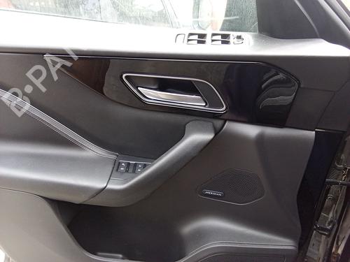 Forreste venstre beklædning JAGUAR F-PACE (X761) 3.0 SDV6 AWD | BP37607129C58 - Image 2