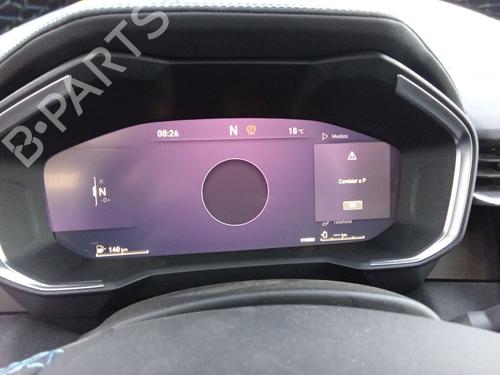 instrument-cluster-lynk-co-01-2017-39239393 main image