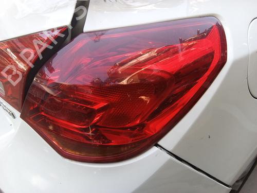 right-taillight-opel-astra-j-p10-2009-2010-2011-2012-2013-2014-2015-2016-39140720 main image
