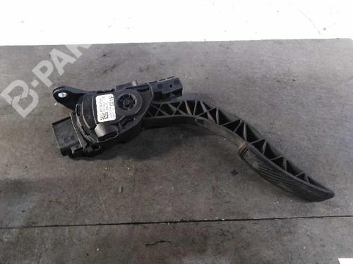 Used Pedal FORD FIESTA VI (CB1, CCN) 1.4 TDCi (70 hp) 8892000