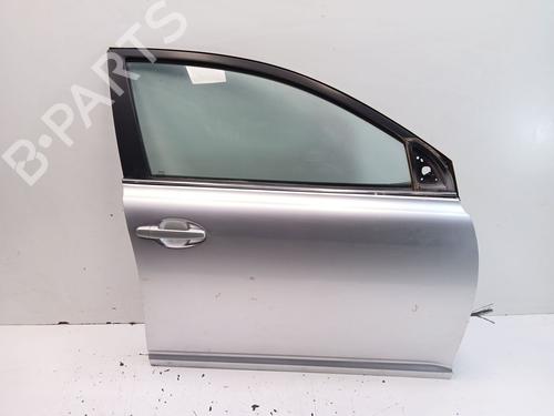 Used Right front door Right front door 38912102 38912102