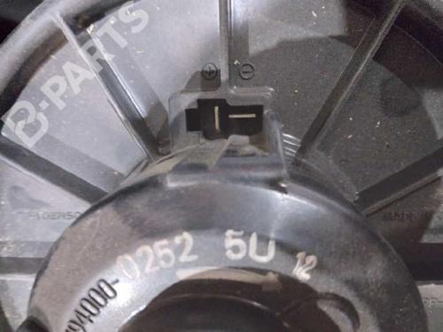Heater blower motor TOYOTA AVENSIS (_T22_) 2.0 D-4D (CDT220_, CDT220R) | BP2358791M62 