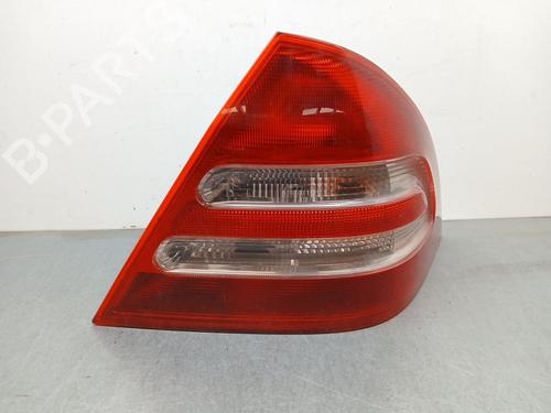 Højre baglygte MERCEDES-BENZ C-CLASS (W203) C 180 Kompressor (203.046) (143 hp) 21555422