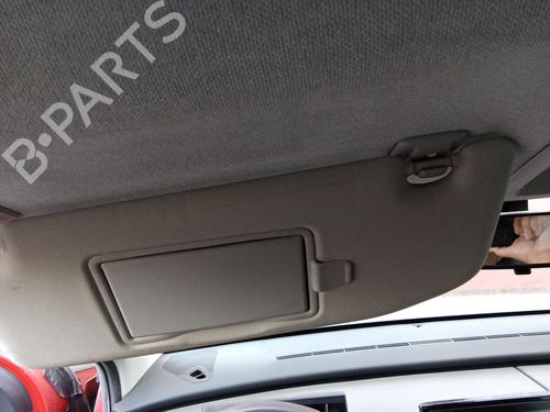 venstre-solskrm-citroen-c4-cactus-2014-38931488 main image