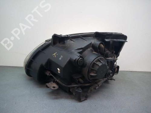 Right headlight KIA CARENS II MPV (FJ) 2.0 CRDi | BP19132739C29 