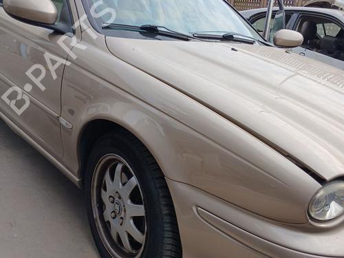 Forskærm Højre JAGUAR X-TYPE I (X400) 2.0 D (130 hp) 28294636