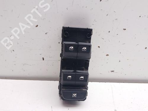 left-front-window-switch-kia-ceed-cd-2018-32262227 main image