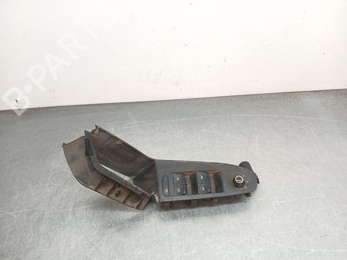 Used Left front window switch Left front window switch 12120572 12120572
