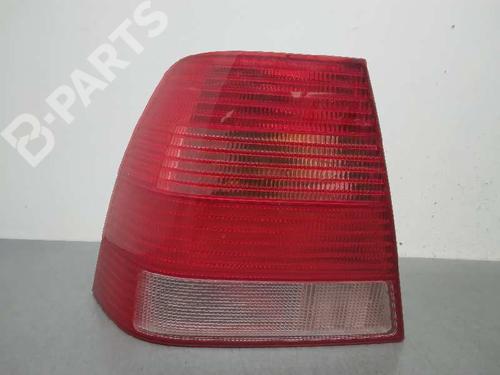 Used Left taillight VW BORA I (1J2) 1.6 (101 hp) 12119508