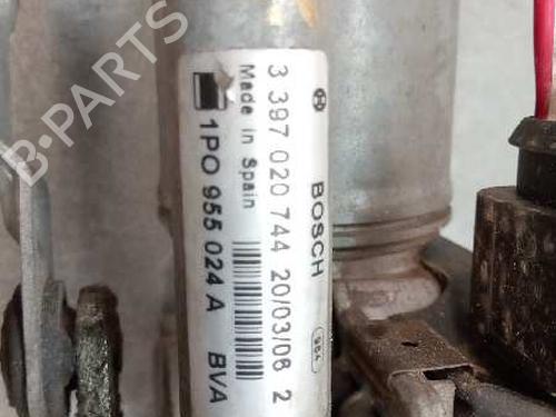 Front wiper motor SEAT LEON (1P1)  | BP18118777M29 