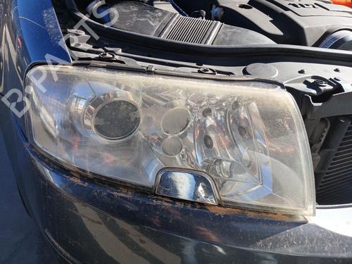 Højre forlygte SKODA SUPERB I (3U4) 1.9 TDI (115 hp) 30683668