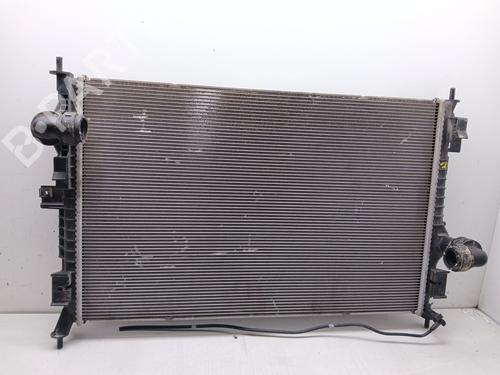 Used Water radiator CITROËN C4 Picasso II 1.6 HDi / BlueHDi 115 (115 hp) 29566769