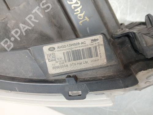 Left headlight LAND ROVER DISCOVERY IV (L319) 3.0 TD 4x4 | BP32016274C28 