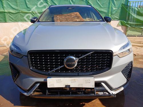 Used Parts VOLVO XC60 II (246) B4 Mild-Hybrid AWD (197 hp) 2395938