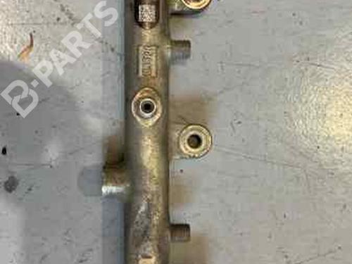 Used Injection rail CITROËN XSARA (N1) 2.0 HDi 90 (90 hp) 12193748