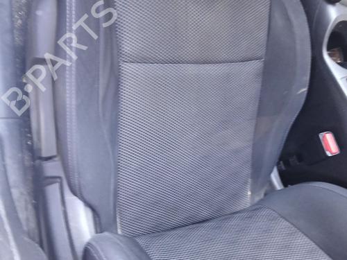 Left front seat NISSAN QASHQAI II (J11, J11_) 1.2 DIG-T | BP29886361C15 