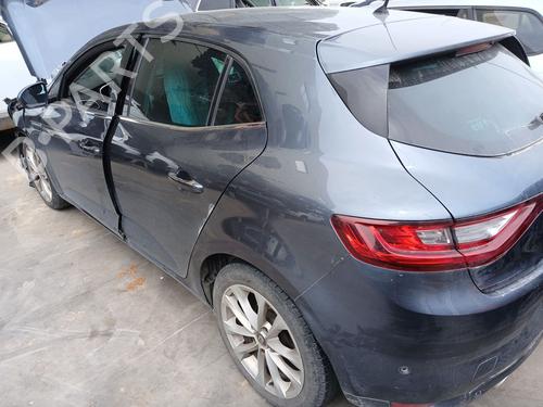 Brugte RENAULT MEGANE IV Hatchback (B9A/M/N_)  1.3 TCe 140 (B9NB)  4644717