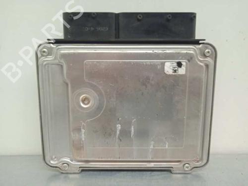 Engine control unit (ECU) VW GOLF V (1K1)  | BP9218758M57 