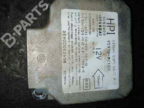Used ECU airbags MITSUBISHI SANTAMO (UG) 2.0 16V (139 hp) 4224090