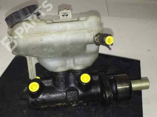 Used Brake master cylinder MERCEDES-BENZ VITO Van (W638) [1997-2003]  3989317