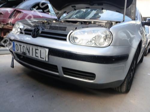 Używane Zderzak przedni VW GOLF IV (1J1) 1.9 TDI (110 hp) 29751863