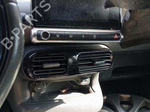 Engine control unit (ECU) CITROËN C4 CACTUS 1.2 VTi 82 | BP30505284M57  - Image 14