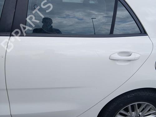 Used Left rear door Left rear door 37999407 37999407