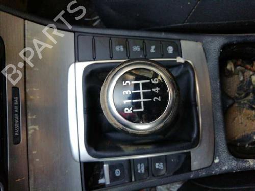Left front steering knuckle VW PASSAT B7 (362) 2.0 TDI | BP35756364M25  - Image 26
