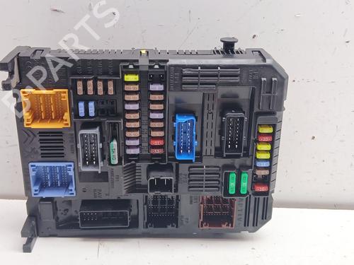 fuse-box-citroen-c3-aircross-ii-2r_-2c_-2017-32421315 main image