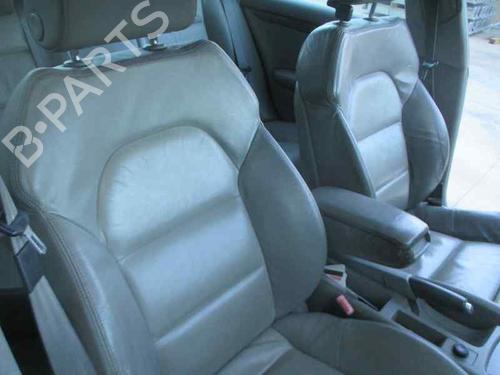 Advarselsbryter AUDI A4 B7 (8EC) 2.5 TDI | BP10615372I22 