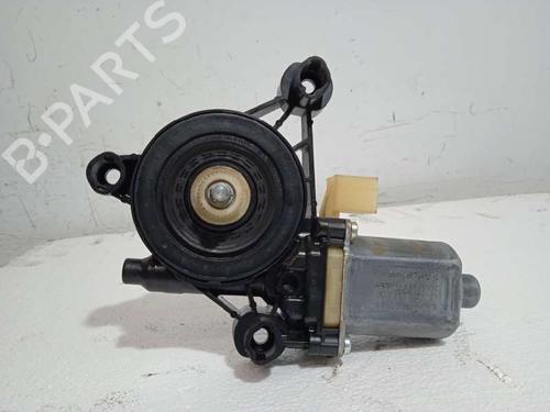 Used Right front window motor SKODA OCTAVIA III Combi (5E5, 5E6) 1.6 TDI (105 hp) 13817997
