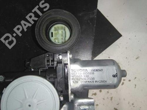 Front right window mechanism TOYOTA YARIS (_P9_) 1.0 VVT-i (KSP90_, KSP90R) | BP2588923C23