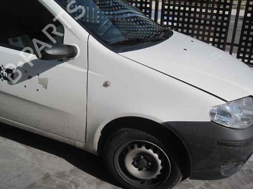 Querlenker links vorne FIAT PUNTO Hatchback Van (188_) 1.3 D Multijet | BP2370876M12 