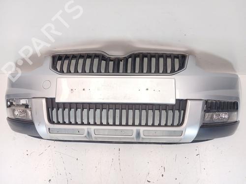 Used Front bumper SKODA YETI (5L) 2.0 TDI (110 hp) 31664503