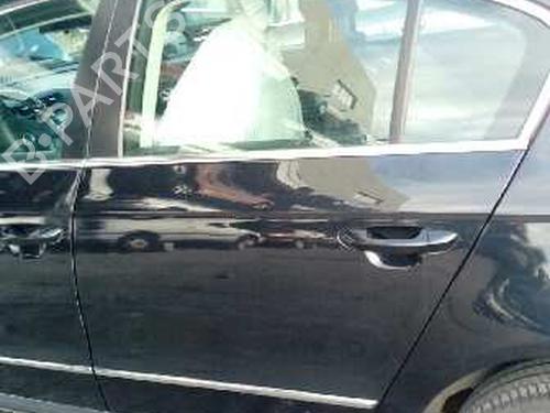 Left tailgate light VW PASSAT B6 (3C2) 2.0 TDI 16V | BP2564465C79  - Image 9