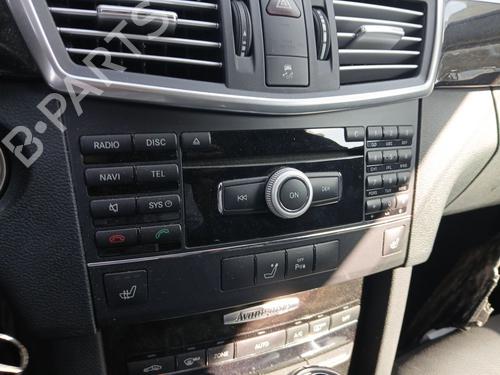 Used Radio MERCEDES-BENZ E-CLASS (W212) E 220 CDI / BlueTEC (212.001, 212.002) (170 hp) 27179627