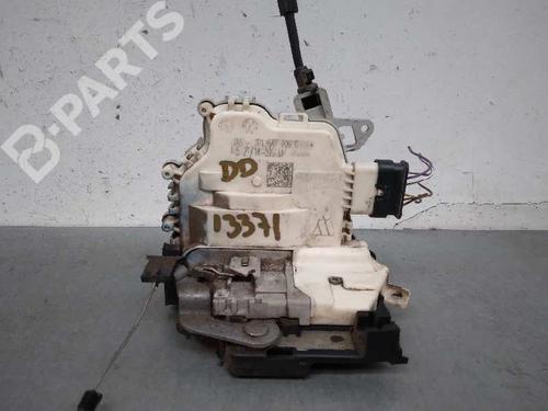 Højre fortil lås SEAT ALTEA XL (5P5, 5P8) 1.9 TDI (105 hp) 10513448
